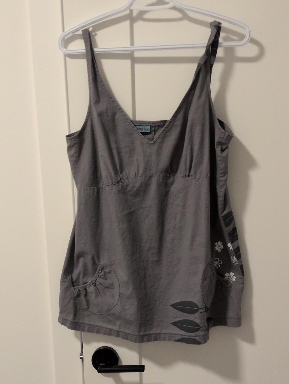 Gray Floral-Accent V-Neck Camisole